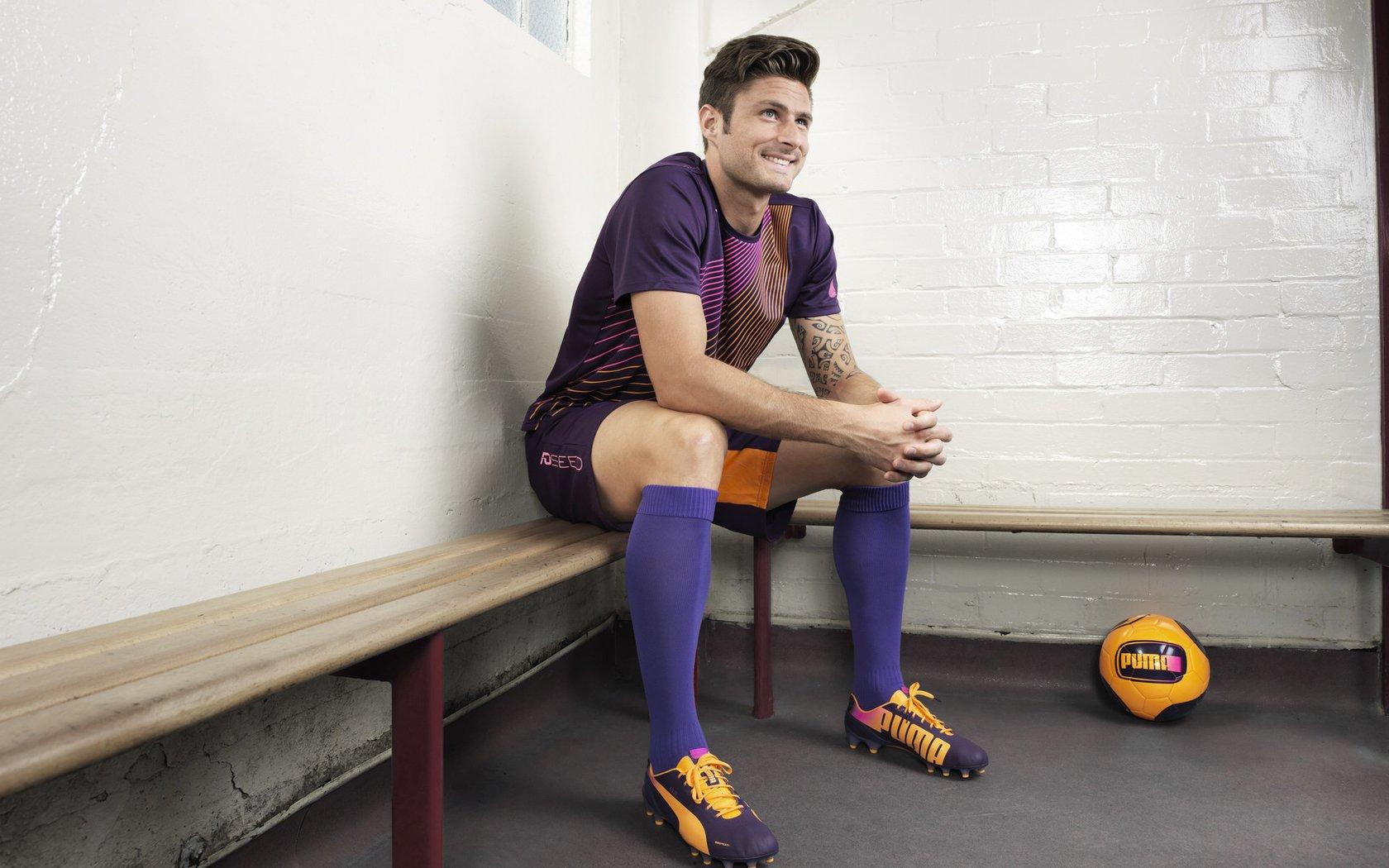 谢林汉姆点出红魔质变核心，库尼亚状态决定曼联从平庸到卓越之路