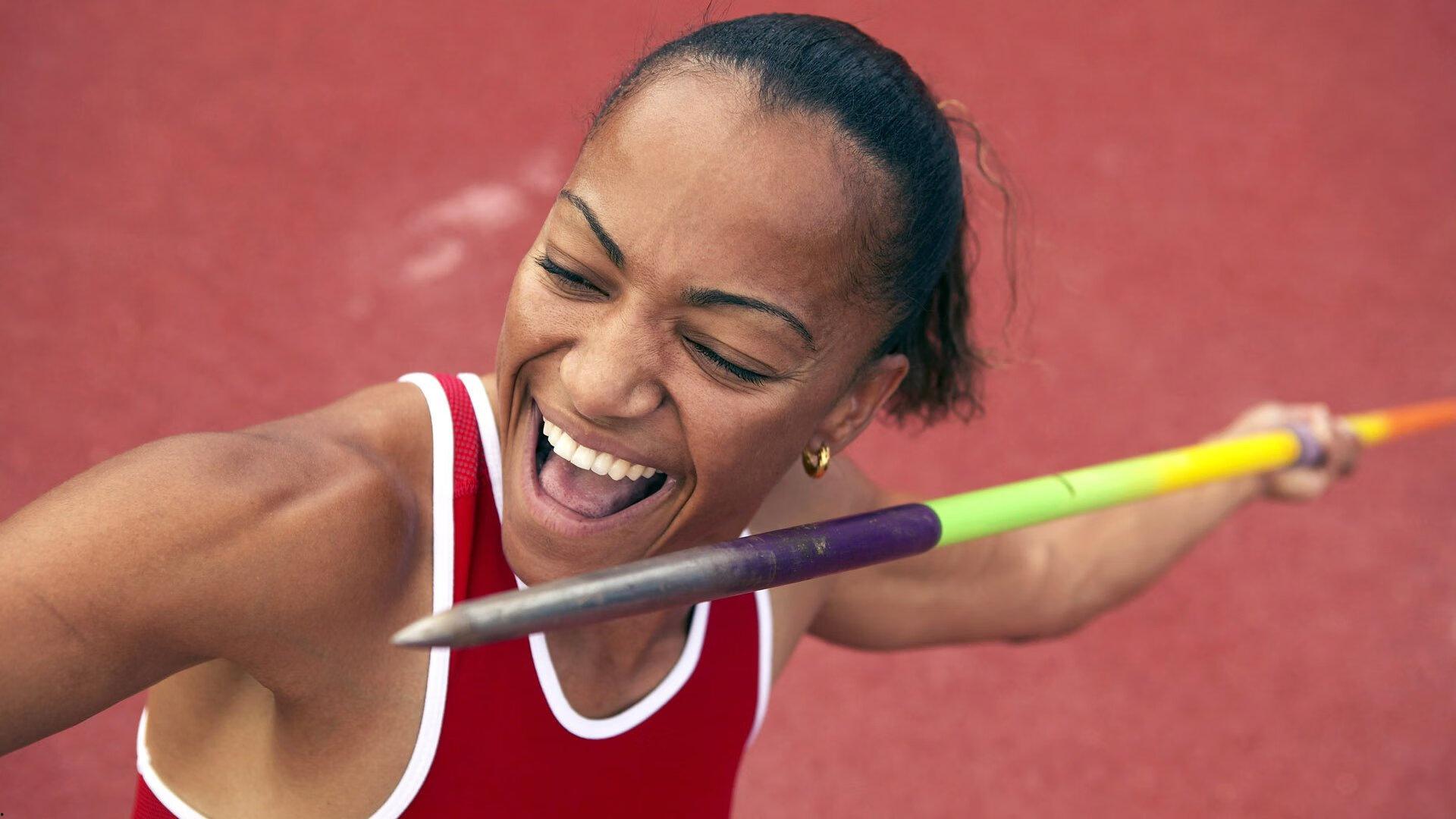 绿茵场上的双重角色，专访妈妈国脚张馨，以拼搏为儿子书写榜样篇章